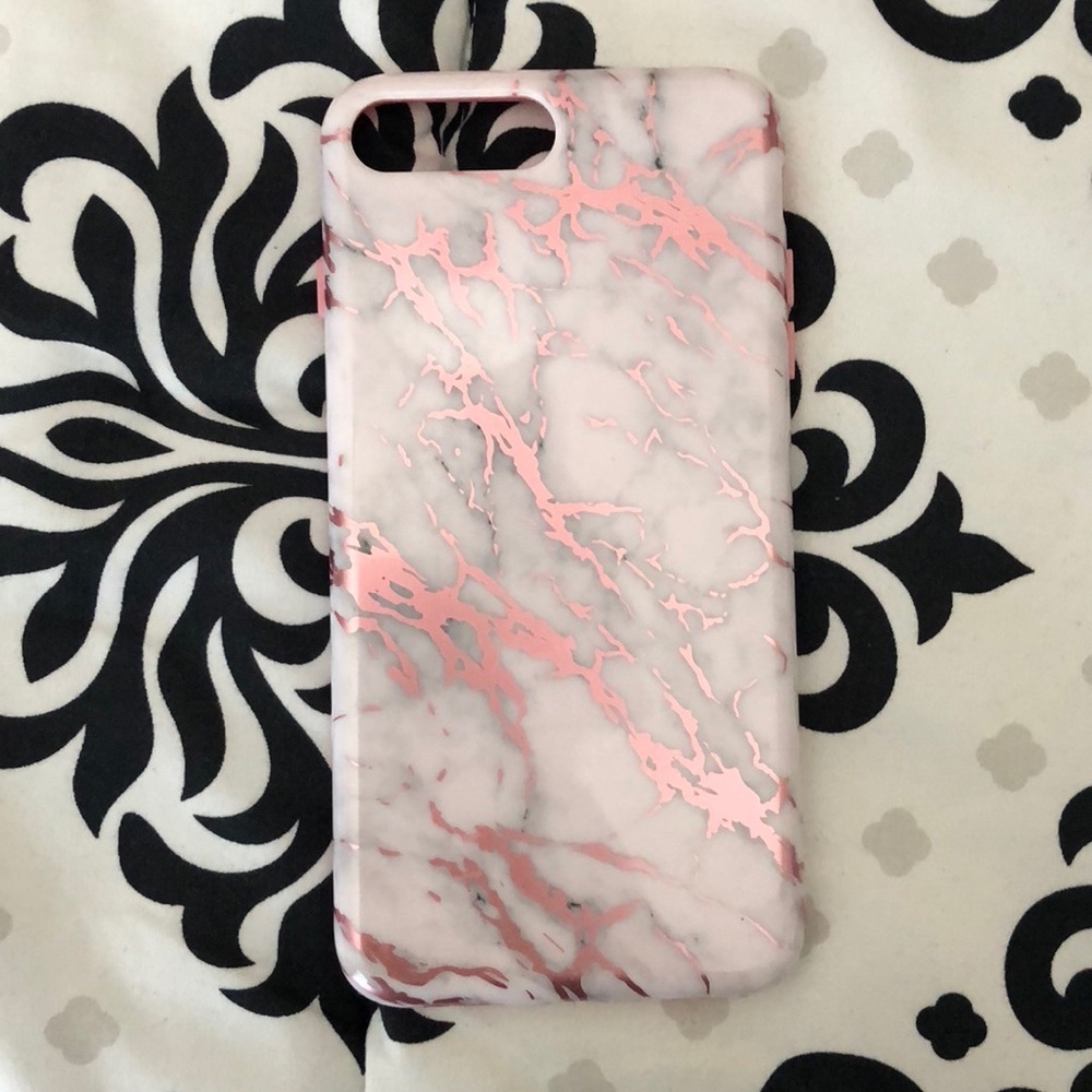 Velvet Caviar iPhone 7 Plus/8 Plus Case!